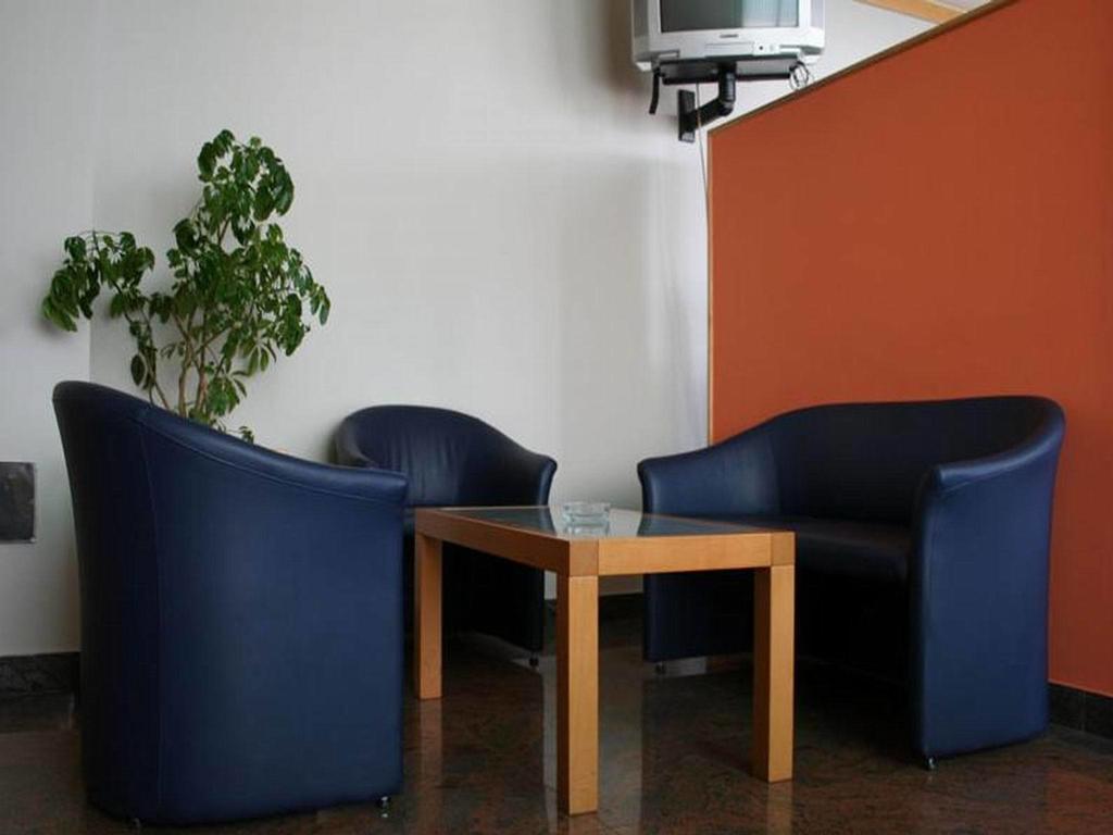 Hotel Cubic Laktasi Luaran gambar